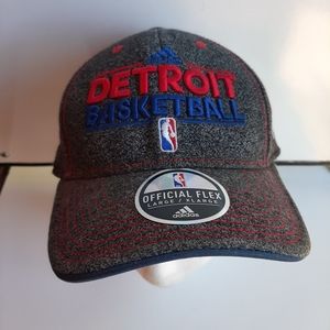 ADIDAS DETROIT BASKETBALL CAP SIZE LARGE/XLARGER